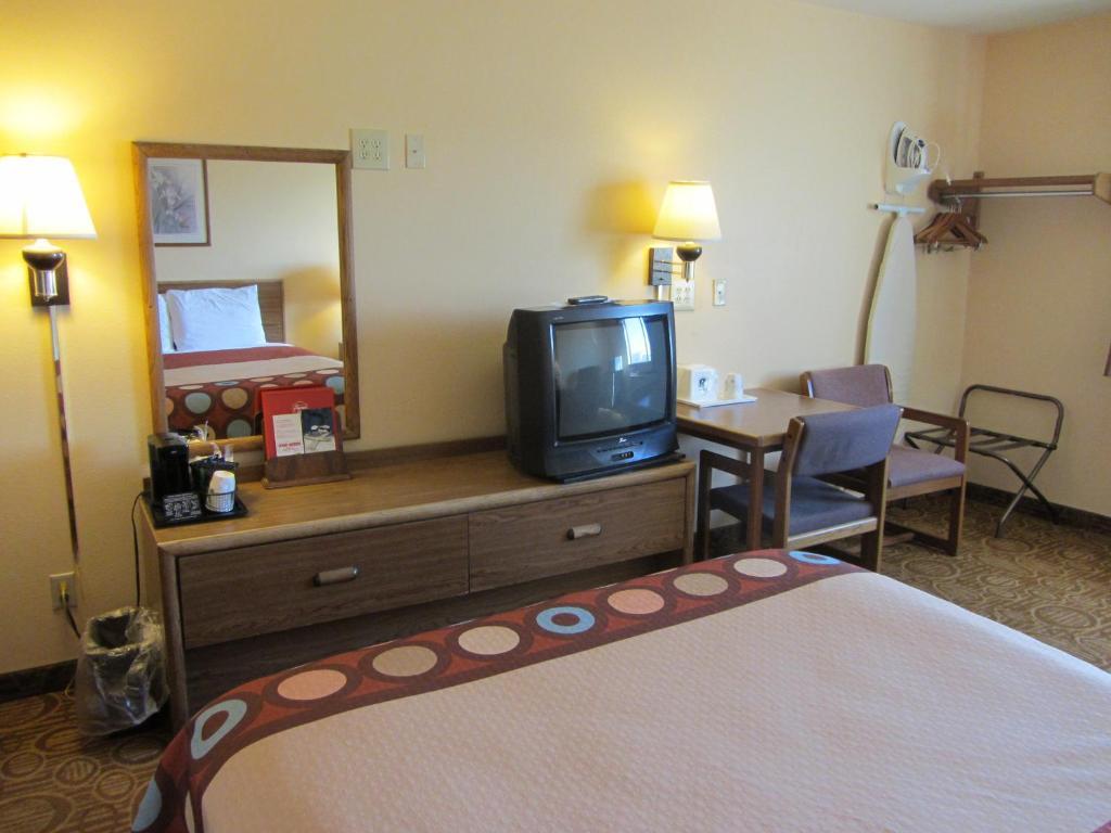 Super 8 By Wyndham Dalhart Motel Стая снимка